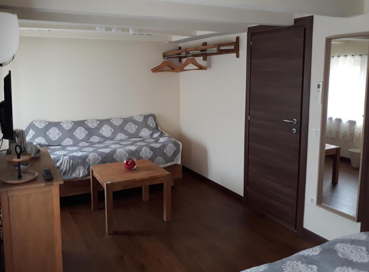 Casa Zuel Guesthouse Rolle Ngoại thất bức ảnh