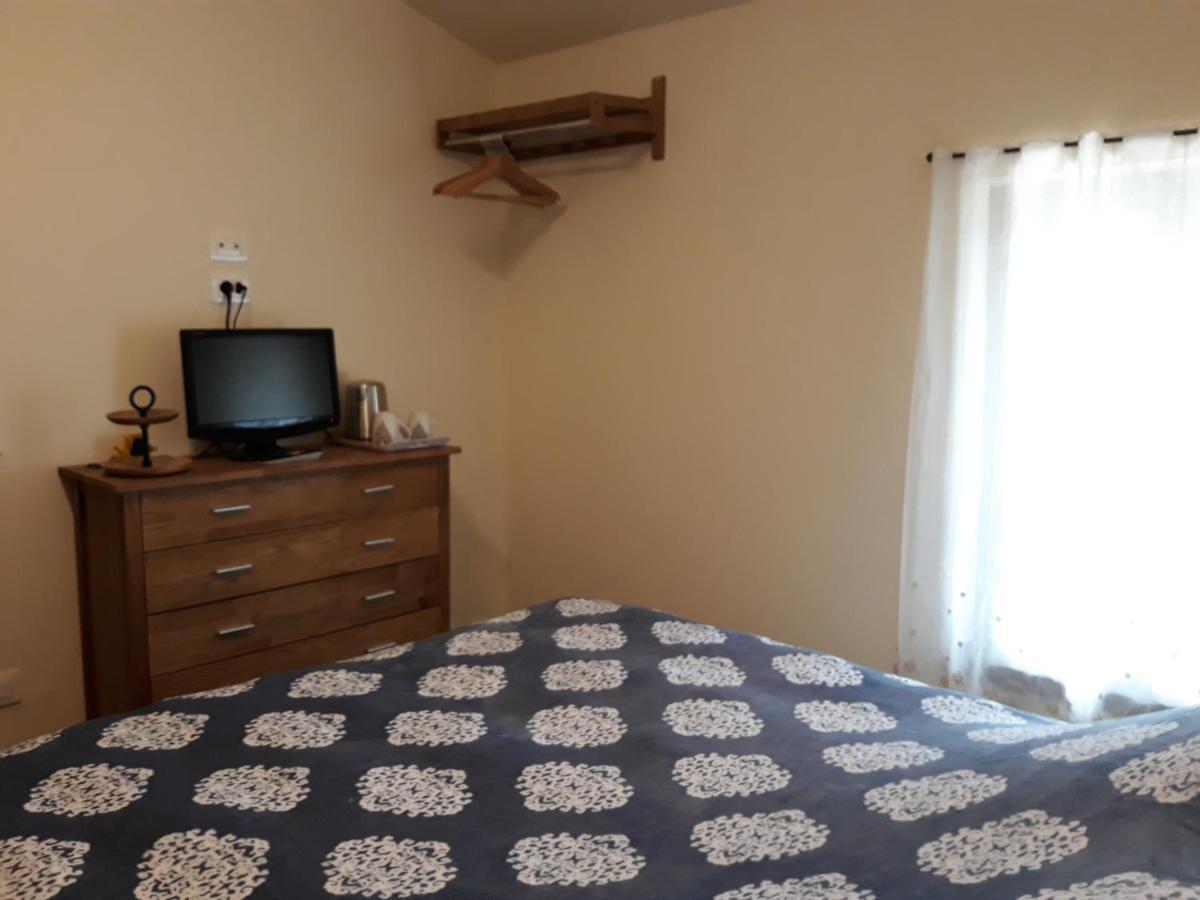 Casa Zuel Guesthouse Rolle Ngoại thất bức ảnh
